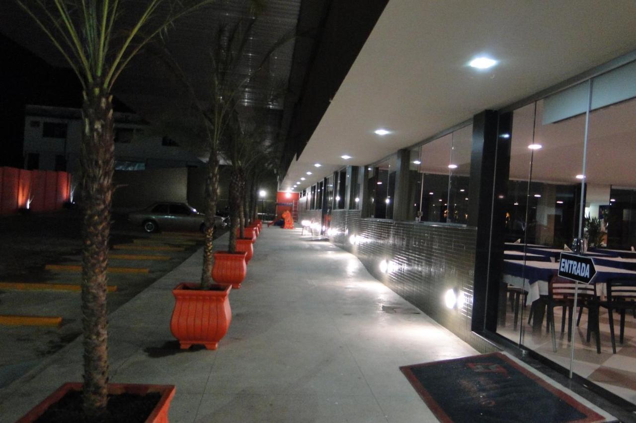 Arrastao Premium Plaza Hotel Muriae Exterior photo